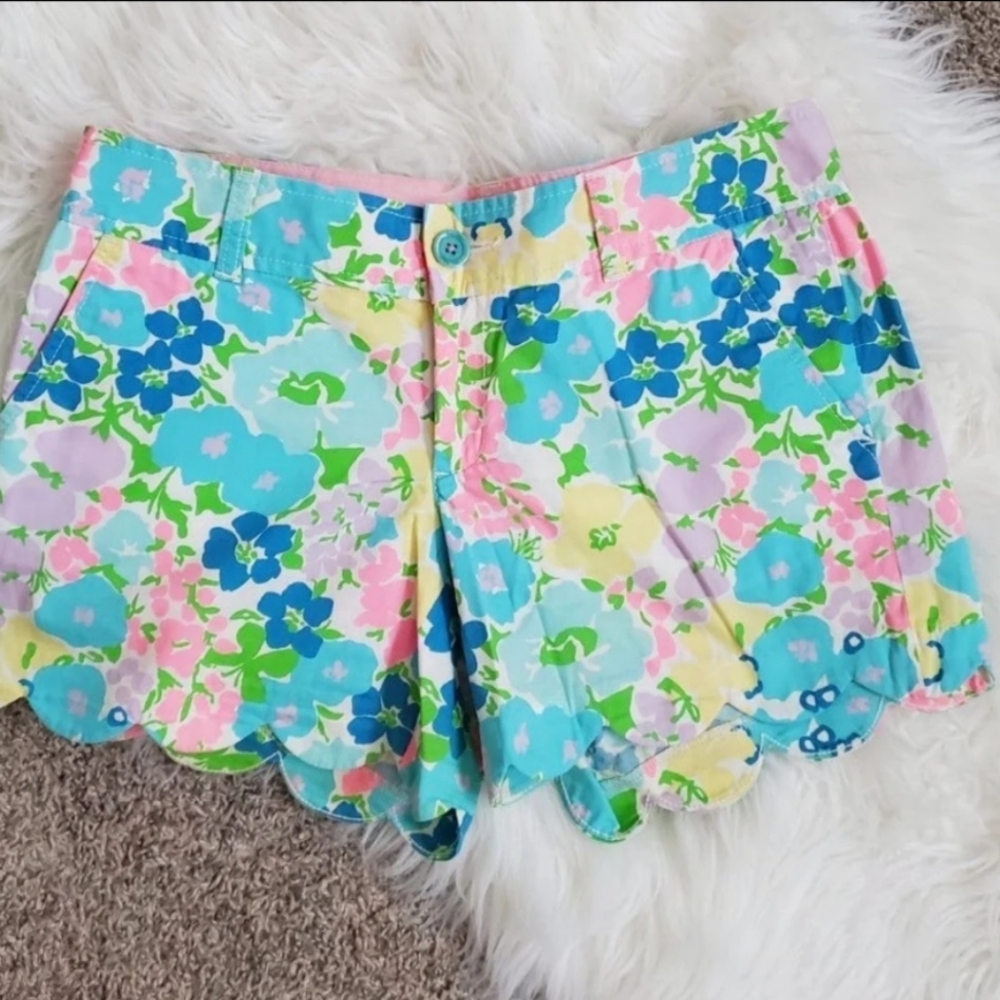Lilly Pulitzer Pastel Floral Scallop Hem Shorts - Blue, Pink, Yellow, Green